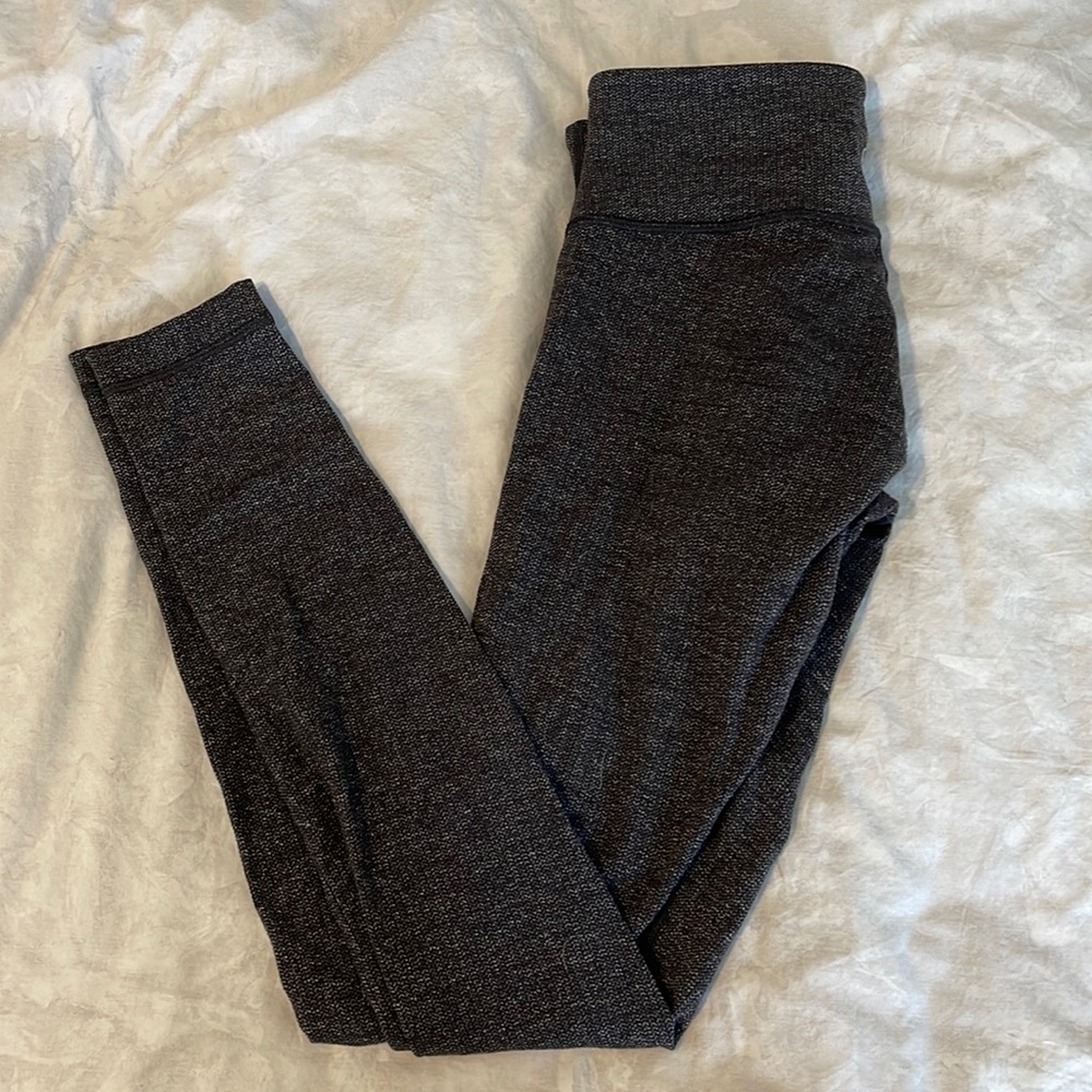 Lululemon leggings!